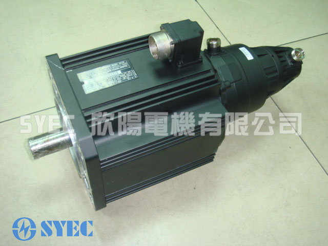  MAC112A-0-VD-4-C.130-A-1.W1524LV.S005